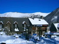 Auberge des Pyrénées Hotels in Campan