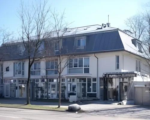 Empress Boutique Hotel Hotel dekat Stasiun Kereta Muenchen-Pasing