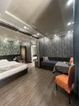 Salut Hotel - 3-Star
