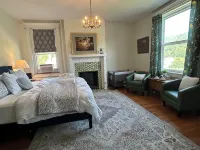 Make Memories: Mountain View Grand 6Br 3BA LaVale Home, 15 Min to Rocky Gap