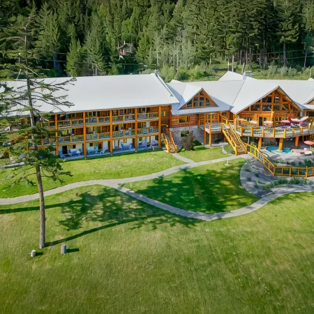 Tyax Lodge & Heliskiing