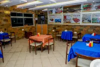 The Base Hotel - breakfast