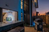 Family-Friendly 3BR | Games Room & Patio - Villas