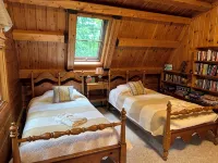 Modern, 2 King, 4 Bdrm Private Luxury Log Cabin, 5 Star, Family Friendly - 陽台