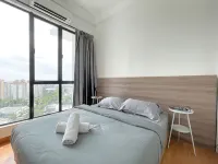 Platino Residence 1MinTo ParadigmMall 2-4pax Hotels in Tebrau