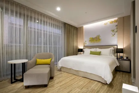 Hua Hotel