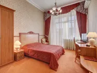 Pekin Hotel Hotel dekat Frunzenskaya
