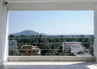 Changjiang Guanshan Offshore House B&B - Mountain View