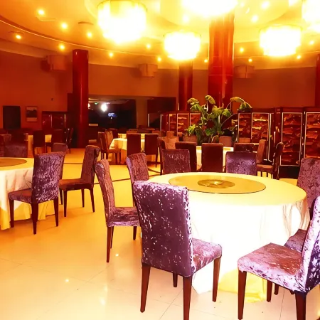 Apple Hotel