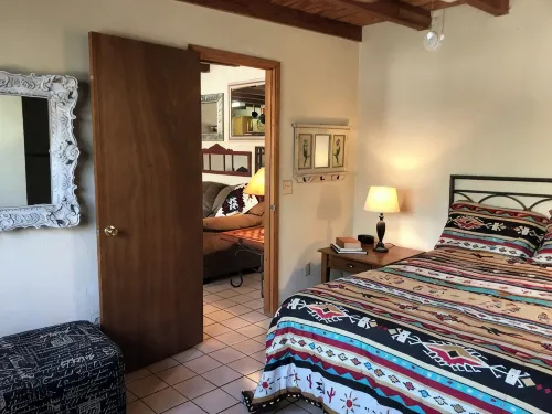 Casita on 10.5 Acre Guest Ranch! Sleeps 4! Pool! Full Kitchen Private Yard, BBQ!