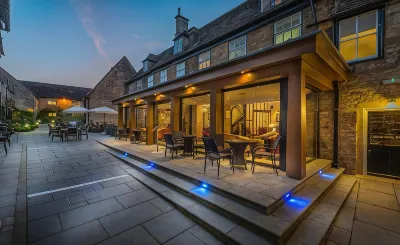 The Talbot Hotel, Oundle , Near Peterborough Отели в г. 