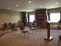 Microtel Inn & Suites by Wyndham Minot Hotele w: Minot