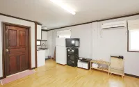 Taean Sujung Pension - Homestays
