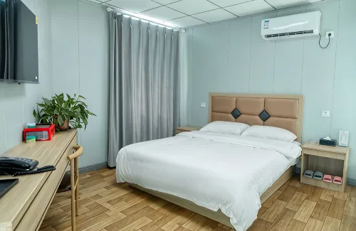 Jinlong Hotel (Zhangzhou Pang Donglai Daxuanxiang Branch) - 2-Star