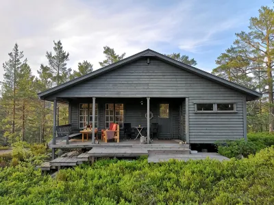 Self-sufficient vacation cabin in the middle of beautiful southern Norwegian nature โรงแรมใน