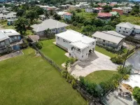 Charming 2-bedroom apartment with, pool, AC, WiFi in lovely Welches, Barbados - WLAN
