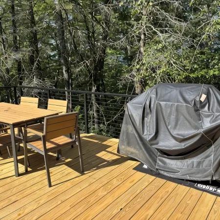 Spacious Newly renovated house with Hot tub, Game Room, Fitness room and more!