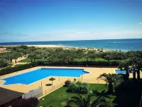FIRST LINE BEACH LUXURY APARTMENT. SEA VIEWS