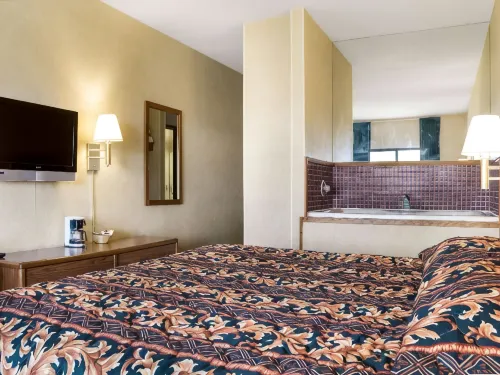Rodeway Inn - spa