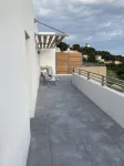 New superb 90 m2 seafront apartment on the Côte Bleue