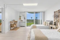 Amazing Ocean & Park Views -  Pool & AC