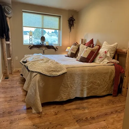 Welcome to our Mountain Lake Getaway