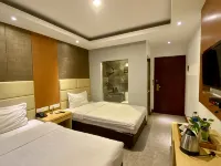 Hotel Mustika Gajah Mada Hotels near Glodok