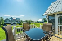 BENNETT’S POINT BUNGALOW ON DEEP WATER WITH PRIVATE DOCK ACCESS