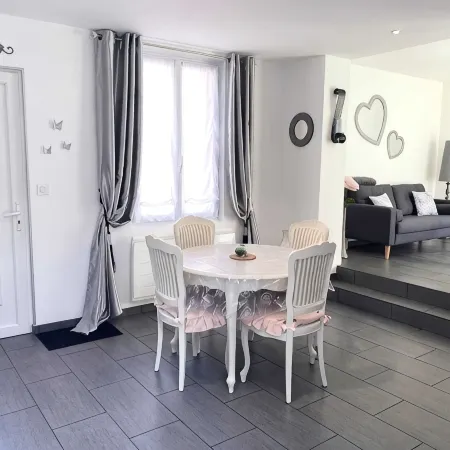 Whole house 4 persons