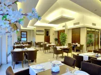 ATİK PALACE HOTEL Отели рядом с достопримечательностью «Шишли»