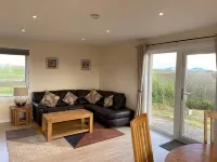 Comfortable well located accommodation in Benbecula - Ramah keluarga