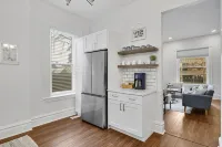 Walking distance to Historic Main Street, St. Charles, MO