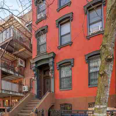 3 BED 2 BATH Pre-War Apartment in Williamsburg, Brooklyn Townhouse Hotel Exterior