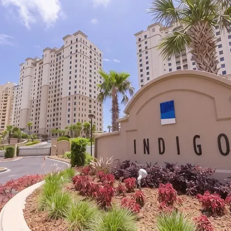 Special4/25-5/9 Indigo 504E Beach Front!Bonus Den,Best View&Amenities Huge Pool!