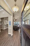 Lake Access - Private Pool - 2 Acres Retreat