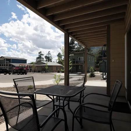 Flagstaff Adventure Getaway! Trail Access, Central A/C, New Home Built in 2023!