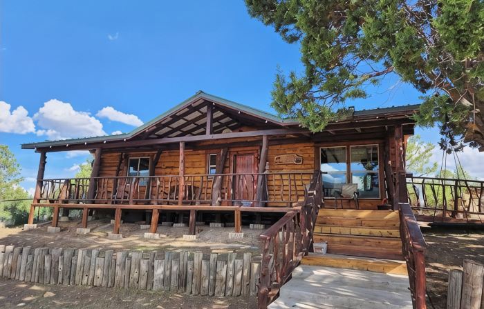 Oliver Lee cabin
