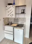 Studio with large 9m² terrace, exceptional view, 5 min from Fonséranes locks