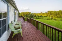 Big Sky Cabin! Hot Tub! on the Wine Trail! Fire Pit! Pool Table! Large Deck! - Alppimaja