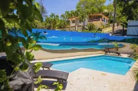 Les Guest House 1 Bedroom Apartment with Pool