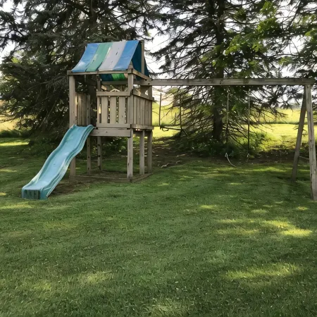 The Yoder’s on Somerset: Sleeps 1-6.