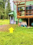 Private apartment in our home with separate entry. - Wifi