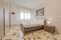 Elisa Flat - 15 Min from Venice & Wi-Fi - Condos