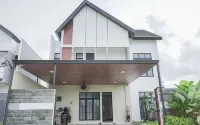 Villa Asana Kolam Renang Private