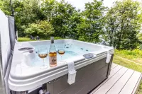 Booking Fall Now! Gorgeous View Home, Beach and ODT + Hot Tub + Dog Friendly - Gym