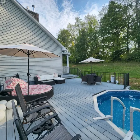 Cozy 2-bedroom apartment in pleasant McDonald with WiFi, AC