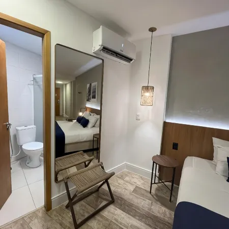 Leblon Design Hotel Отели рядом с достопримечательностью «Пляж Леблон»