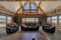 Welcome to Fisher Point Lodge, Sleeps 20, 875.00 Per Night Plus Fees, Beautiful! - Chalets
