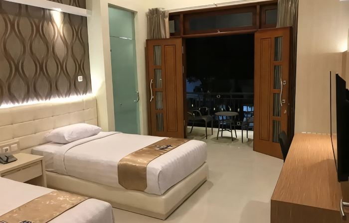 Hillside Suite Guest House