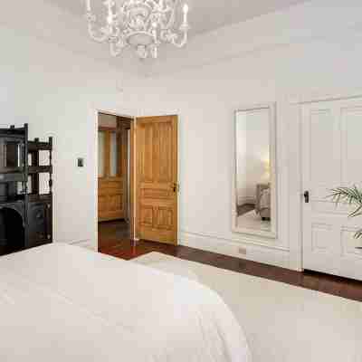 Stoddard House ~ Walk to Downtown Napa Rooms